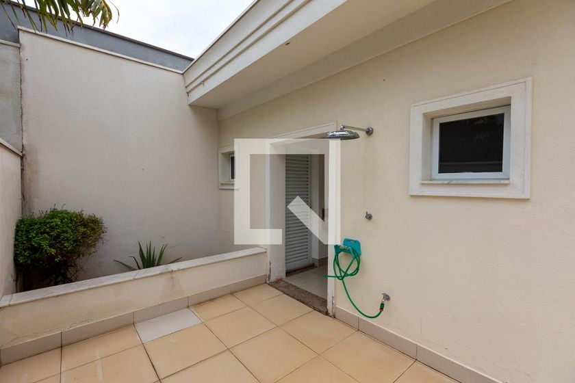 Casa à Venda - Lot. Alphaville Campinas, 5 Quartos,  482 m2 em , Campinas - sp | SoloBR