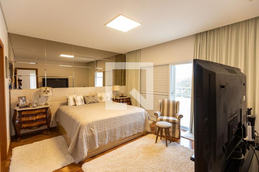 Casa à Venda - Lot. Alphaville Campinas, 5 Quartos,  482 m2 em , Campinas - sp | SoloBR