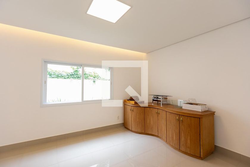 Casa à Venda - Lot. Alphaville Campinas, 5 Quartos,  482 m2 em , Campinas - sp | SoloBR