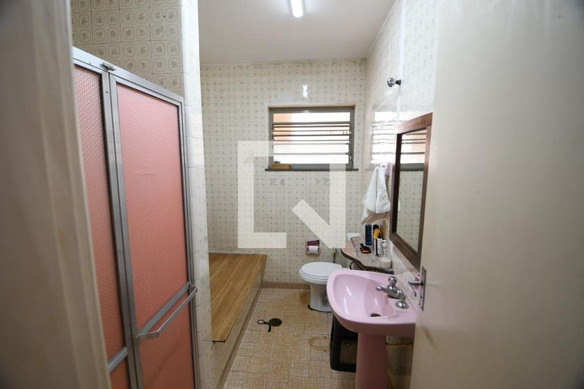 Casa à Venda - Guanabara, 3 Quartos,  663 m2 em , Campinas - sp | SoloBR