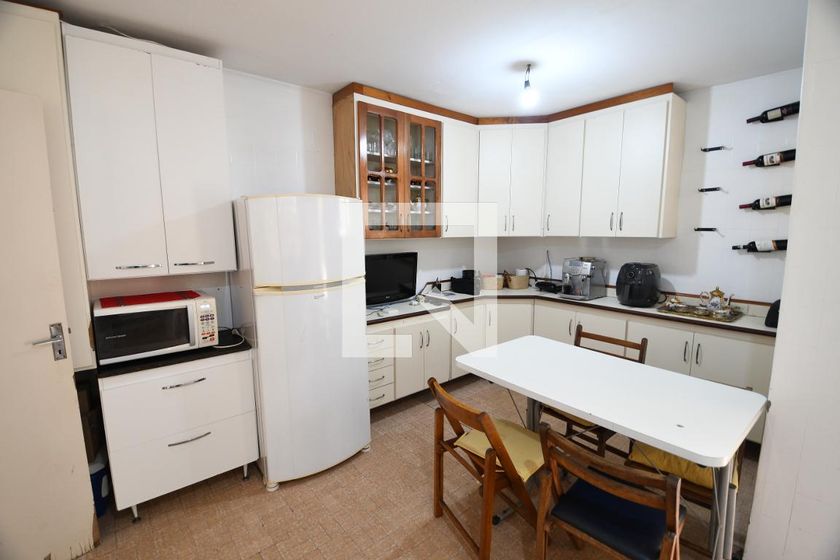 Casa à Venda - Guanabara, 3 Quartos,  663 m2 em , Campinas - sp | SoloBR