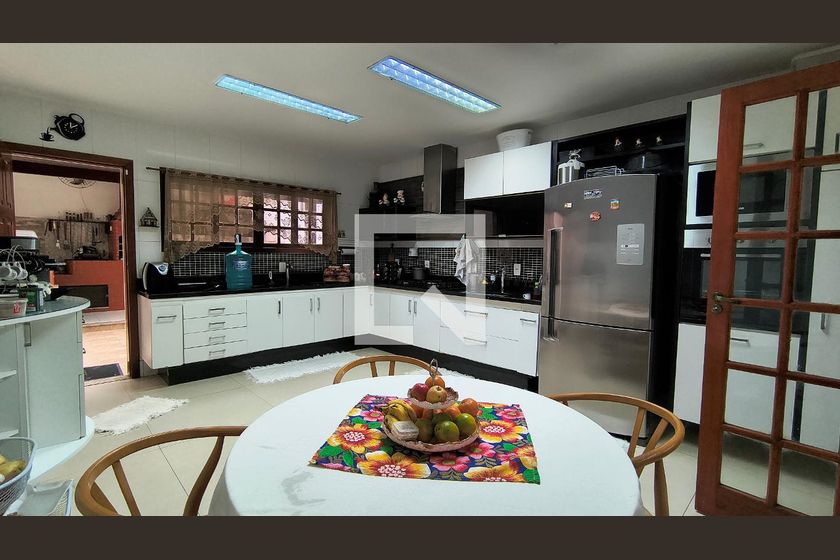 Casa, 4 quartos, 260 m² - Foto 105