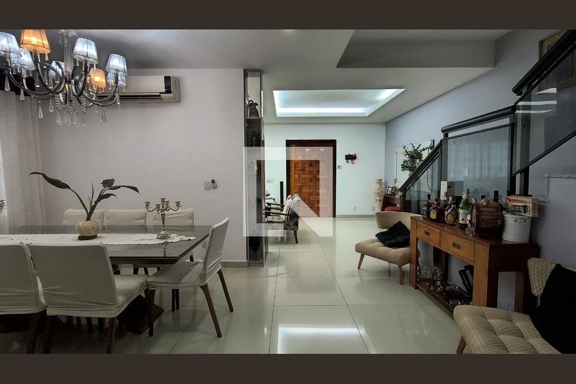 Casa, 4 quartos, 260 m² - Foto 11