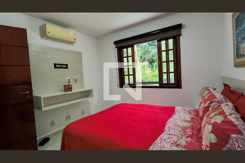 Casa, 4 quartos, 260 m² - Foto 69