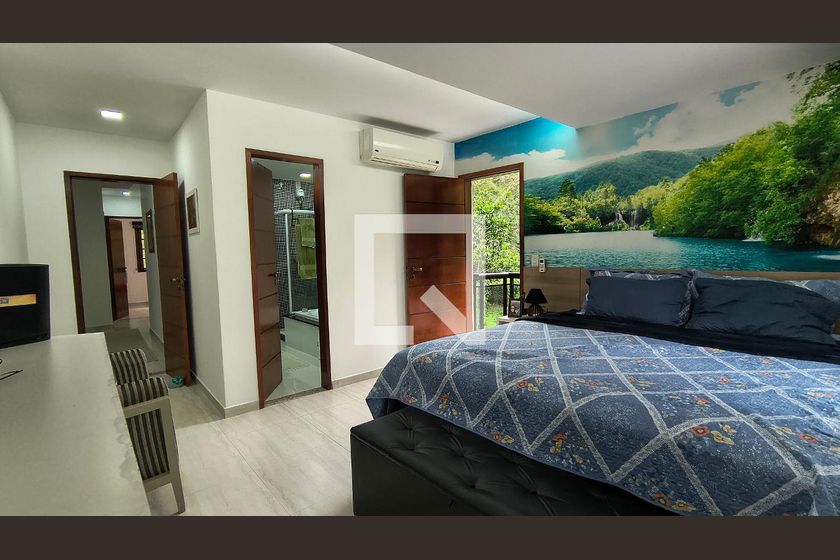 Casa, 4 quartos, 260 m² - Foto 35