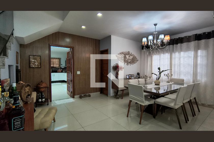 Casa, 4 quartos, 260 m² - Foto 7