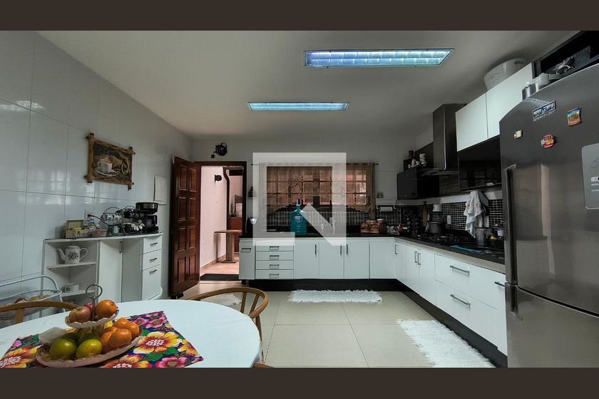 Casa, 4 quartos, 260 m² - Foto 103