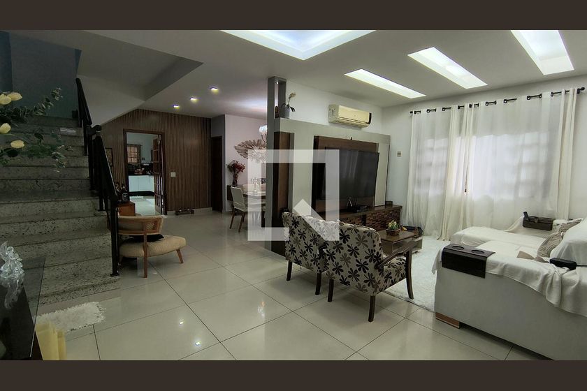 Casa, 4 quartos, 260 m² - Foto 3
