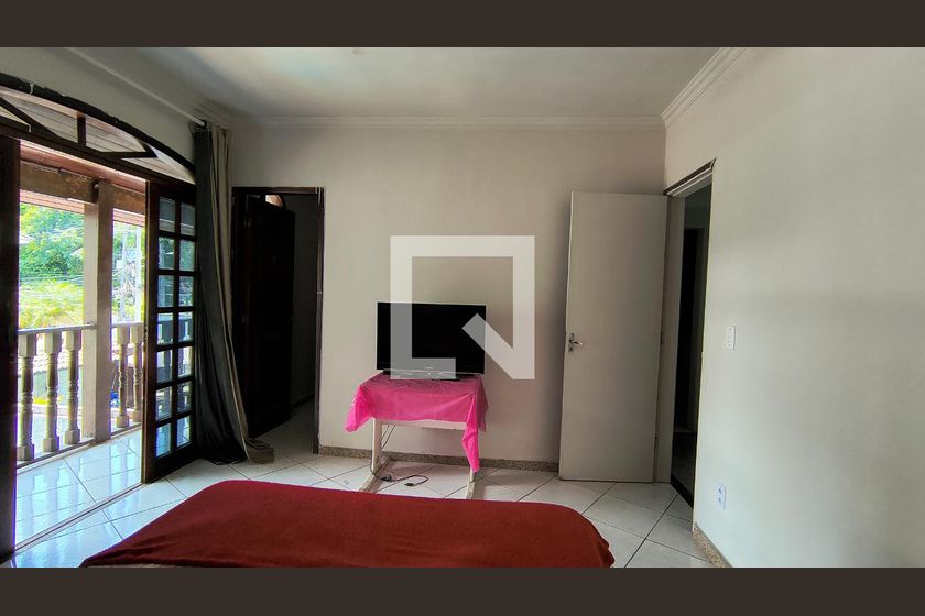 Casa, 3 quartos, 310 m² - Foto 46