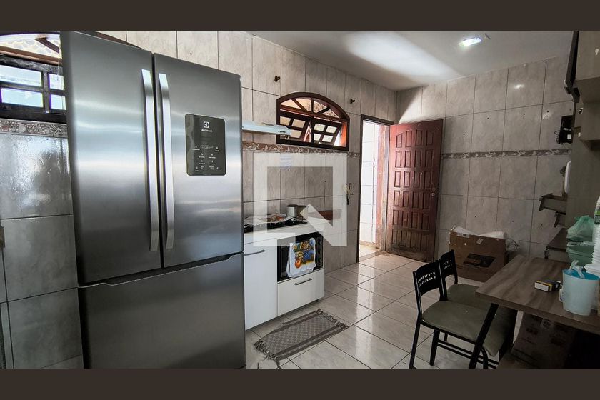 Casa, 3 quartos, 310 m² - Foto 76