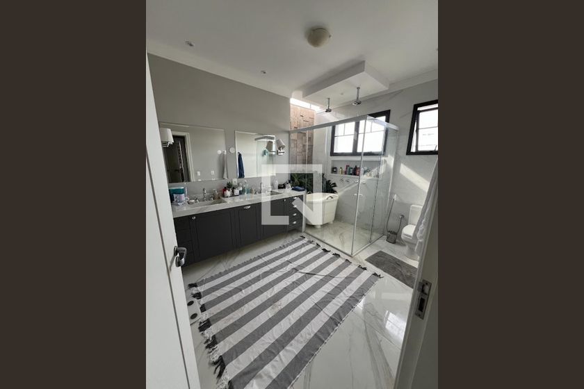 Casa à Venda - Res. Parque dos Alecrins, 4 Quartos,  370 m2 em , Campinas - sp | SoloBR