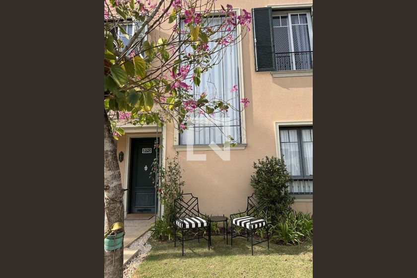 Casa à Venda - Res. Parque dos Alecrins, 4 Quartos,  370 m2 em , Campinas - sp | SoloBR