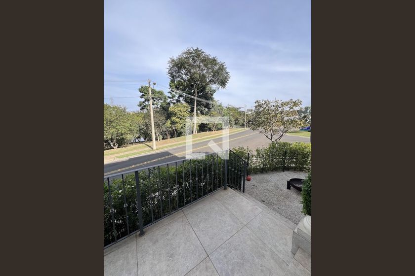 Casa à Venda - Res. Parque dos Alecrins, 4 Quartos,  370 m2 em , Campinas - sp | SoloBR