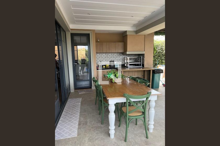 Casa à Venda - Res. Parque dos Alecrins, 4 Quartos,  370 m2 em , Campinas - sp | SoloBR