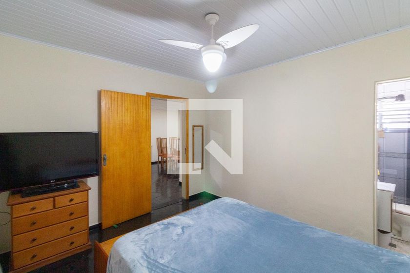 Casa, 3 quartos, 240 m² - Foto 21