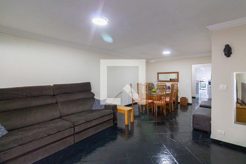 Casa, 3 quartos, 240 m² - Foto 3
