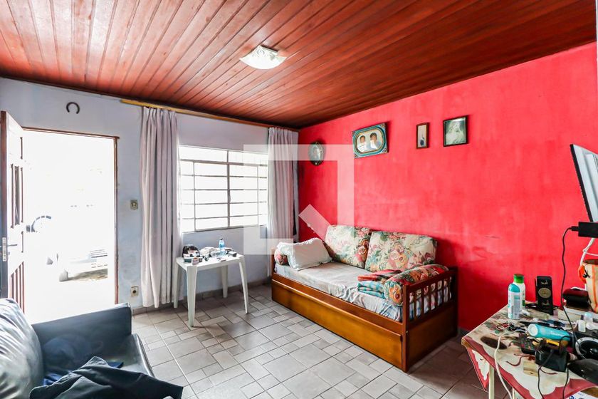 Casa, 1 quarto, 300 m² - Foto 2