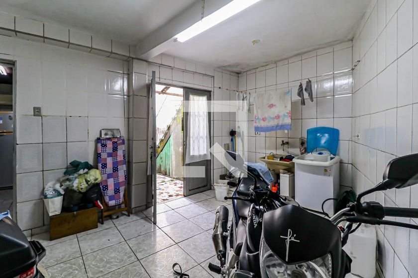 Casa, 1 quarto, 300 m² - Foto 18