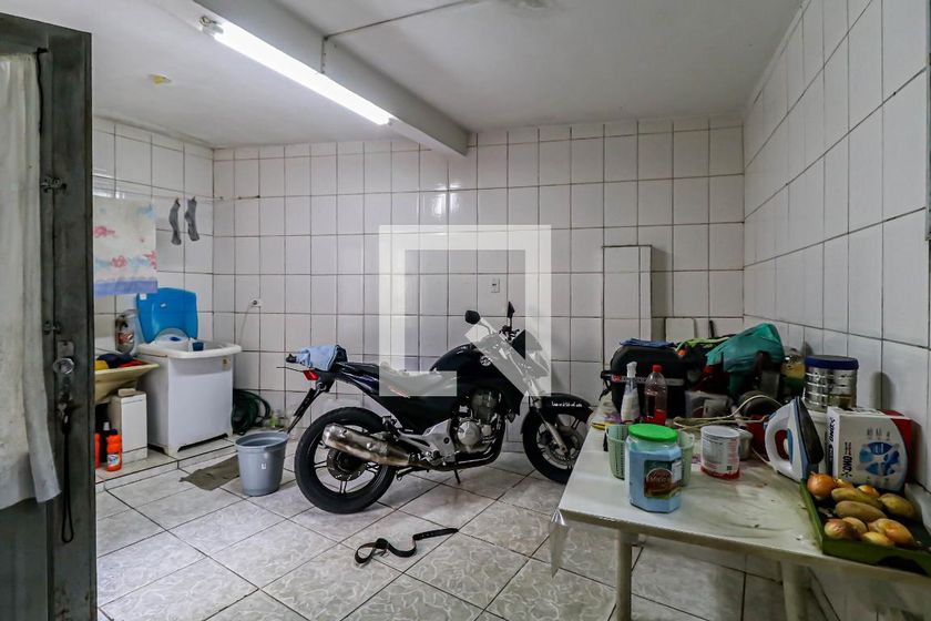 Casa, 1 quarto, 300 m² - Foto 17