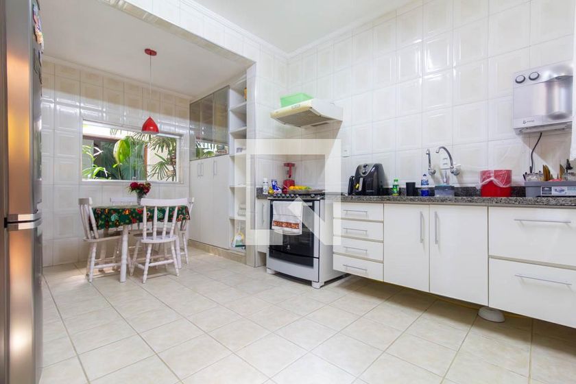 Casa, 3 quartos, 216 m² - Foto 42
