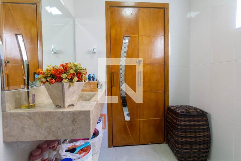 Casa, 3 quartos, 216 m² - Foto 32