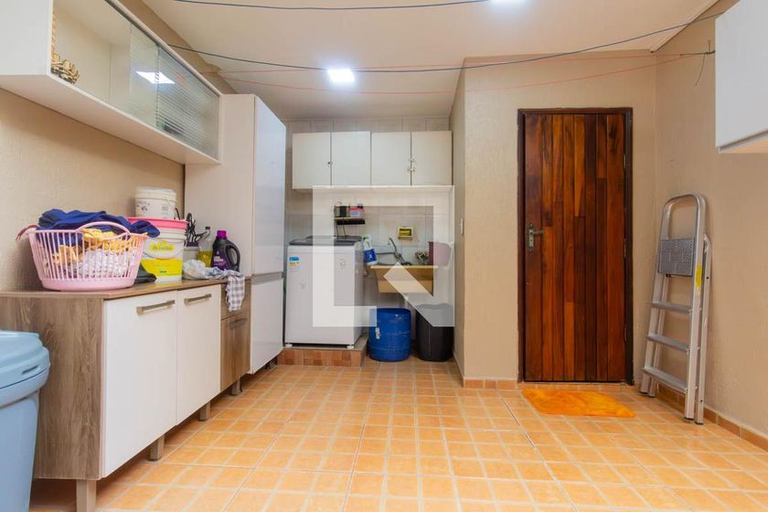 Casa, 3 quartos, 216 m² - Foto 46