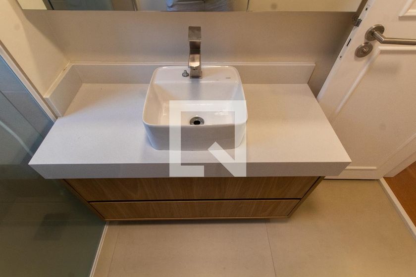 Apartamento à Venda - Cambuí, 2 Quartos,  67 m2 em , Campinas - sp | SoloBR