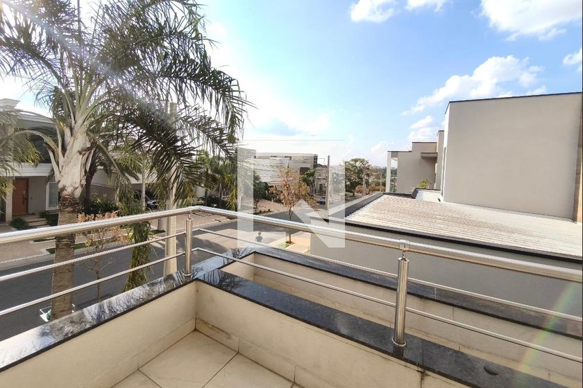 Casa à Venda - Swiss Park, 4 Quartos,  268 m2 em , Campinas - sp | SoloBR
