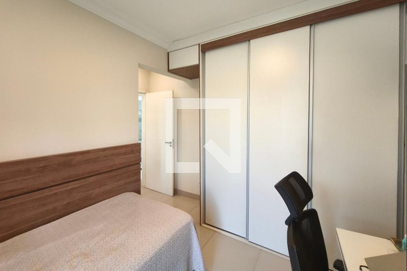 Casa à Venda - Swiss Park, 4 Quartos,  268 m2 em , Campinas - sp | SoloBR