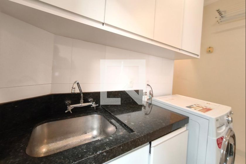 Casa à Venda - Swiss Park, 4 Quartos,  268 m2 em , Campinas - sp | SoloBR