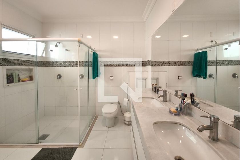 Casa à Venda - Swiss Park, 4 Quartos,  268 m2 em , Campinas - sp | SoloBR
