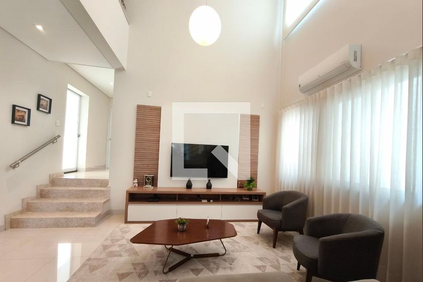 Casa à Venda - Swiss Park, 4 Quartos,  268 m2 em , Campinas - sp | SoloBR