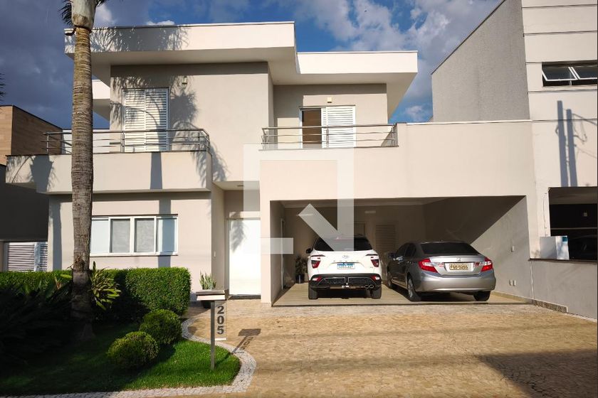 Casa à Venda - Swiss Park, 4 Quartos,  268 m2 em , Campinas - sp | SoloBR