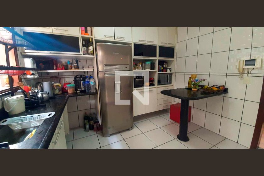 Casa, 3 quartos, 350 m² - Foto 103