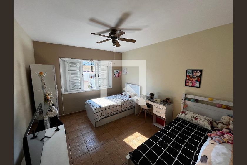 Casa, 4 quartos, 180 m² - Foto 31