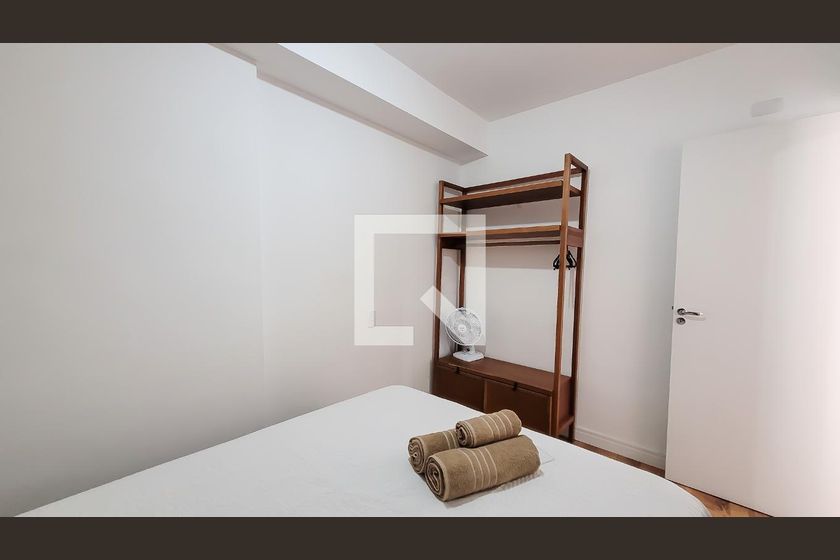 Apartamento à Venda - Centro, 1 Quarto,  40 m2 em , Campinas - sp | SoloBR