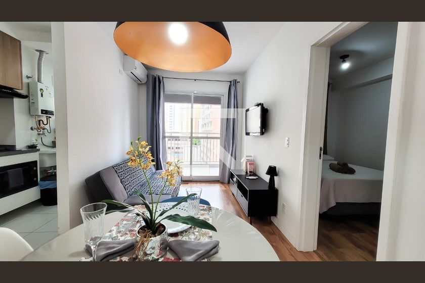 Apartamento à Venda - Centro, 1 Quarto,  40 m2 em , Campinas - sp | SoloBR