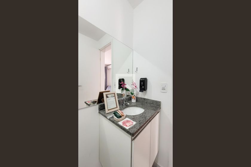 Apartamento à Venda - Centro, 1 Quarto,  40 m2 em , Campinas - sp | SoloBR