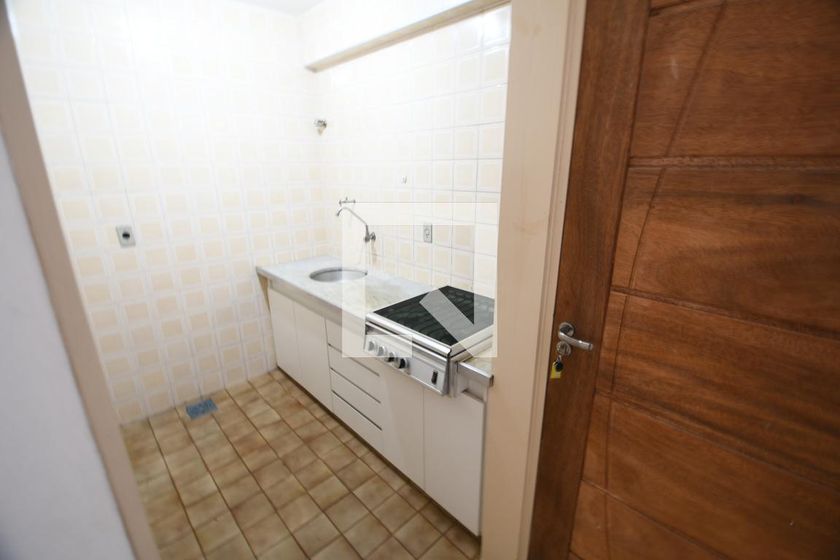 Apartamento à Venda - Centro, 1 Quarto,  38 m2 em , Campinas - sp | SoloBR