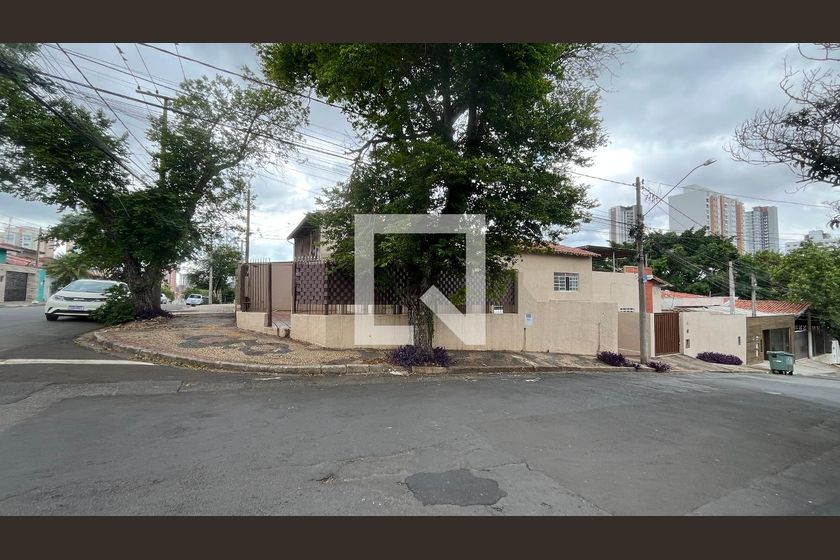 Casa à Venda - Taquaral, 2 Quartos,  230 m2 em , Campinas - sp | SoloBR