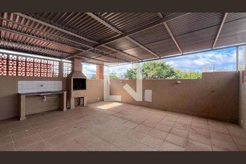 Casa à Venda - Taquaral, 2 Quartos,  230 m2 em , Campinas - sp | SoloBR