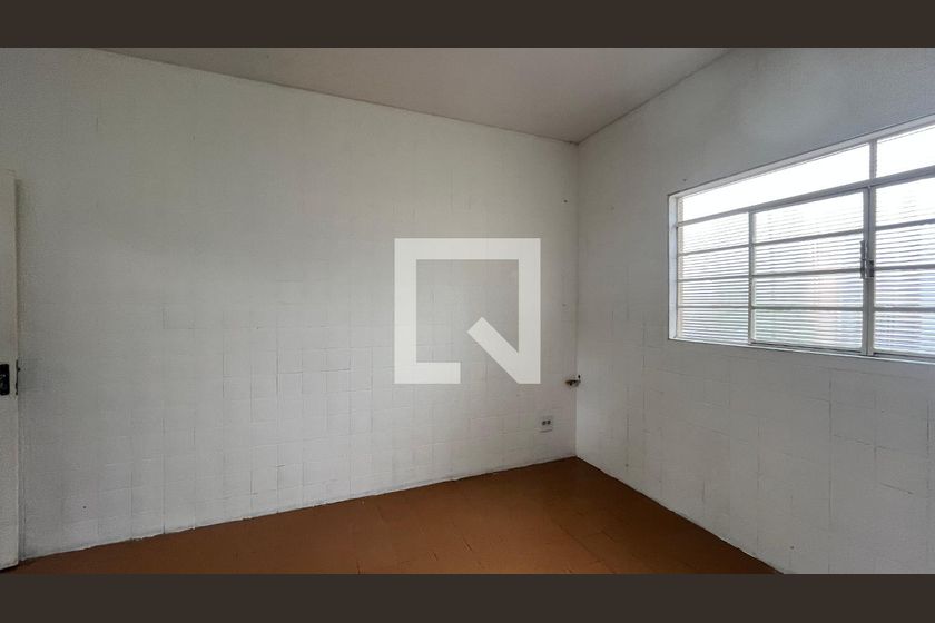 Casa à Venda - Taquaral, 2 Quartos,  230 m2 em , Campinas - sp | SoloBR