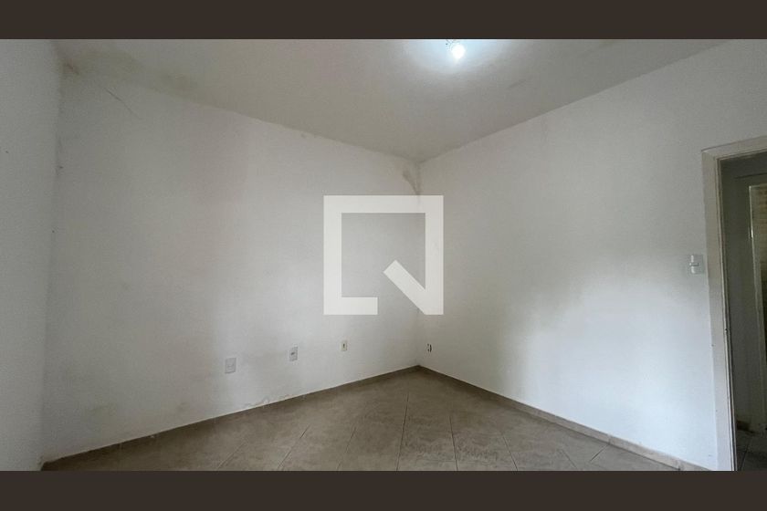 Casa à Venda - Taquaral, 2 Quartos,  230 m2 em , Campinas - sp | SoloBR