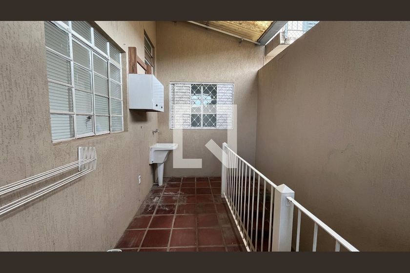 Casa à Venda - Taquaral, 2 Quartos,  230 m2 em , Campinas - sp | SoloBR
