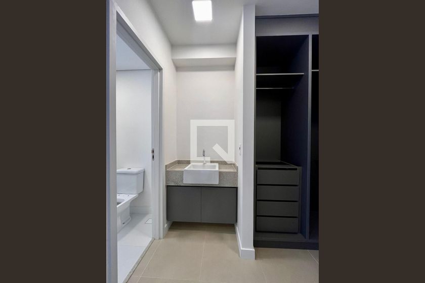 Apartamento à Venda - Centro, 1 Quarto,  46 m2 em , Campinas - sp | SoloBR