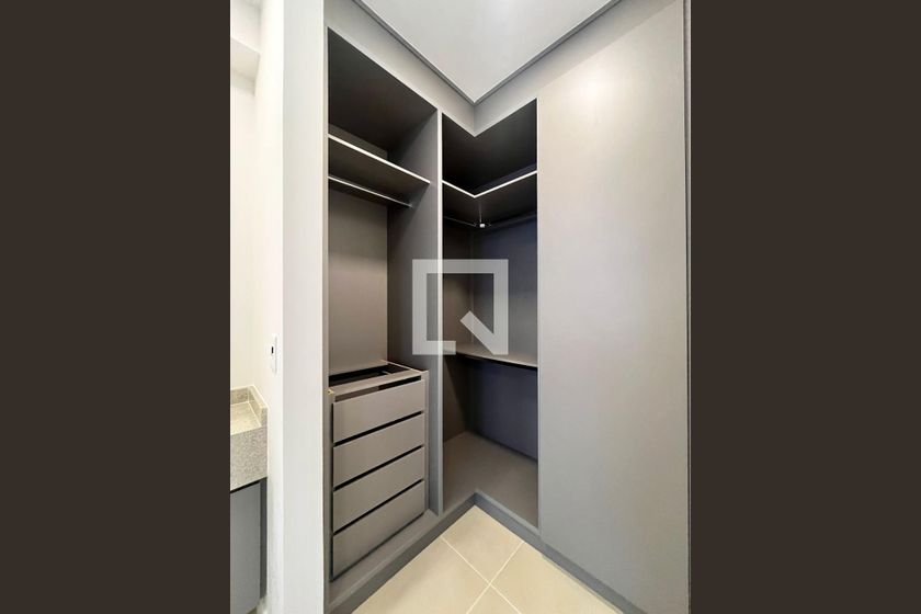 Apartamento à Venda - Centro, 1 Quarto,  46 m2 em , Campinas - sp | SoloBR