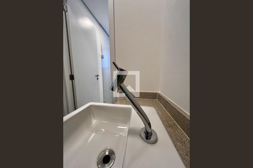Apartamento à Venda - Centro, 1 Quarto,  46 m2 em , Campinas - sp | SoloBR