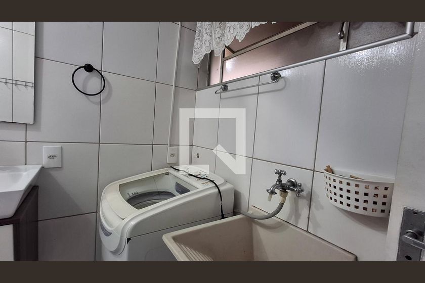 Apartamento à Venda - Centro, 1 Quarto,  38 m2 em , Campinas - sp | SoloBR