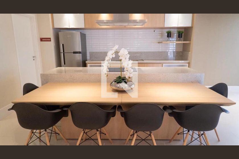 Apartamento à Venda - Bosque, 1 Quarto,  43 m2 em , Campinas - sp | SoloBR