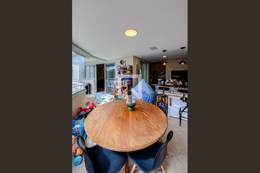 Apartamento, 3 quartos, 147 m² - Foto 10